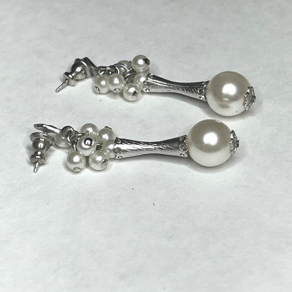 Vintage Faux-Pearl Drop Dangle Earrings - Picture 3 of 6
